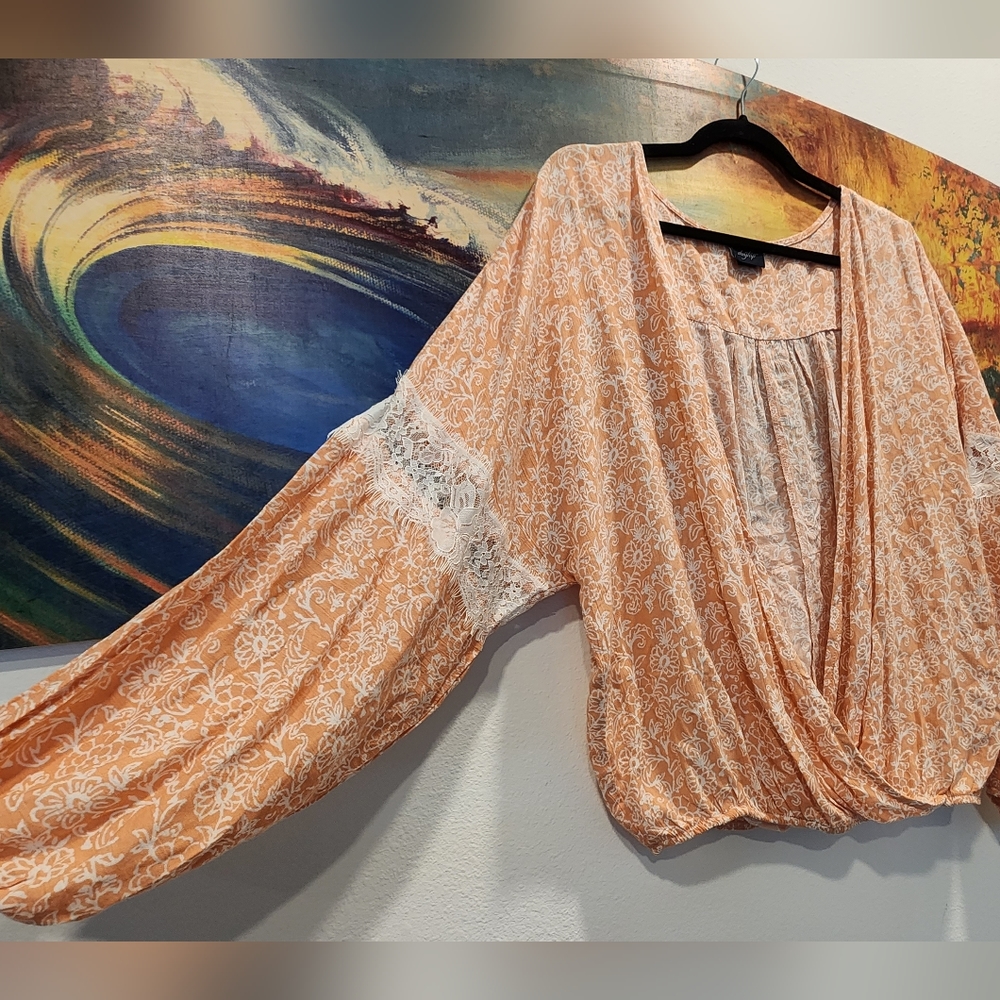 Buckle Daytrip Peach Boho Peasant Top